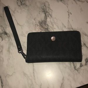 Smartphone wallet